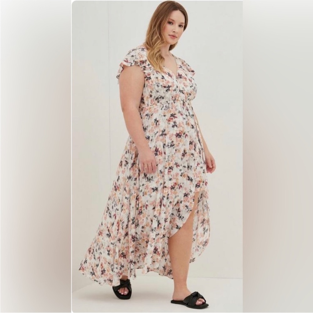 NWT Torrid Maxi Gauze Walk-Through Dress White Floral 3X